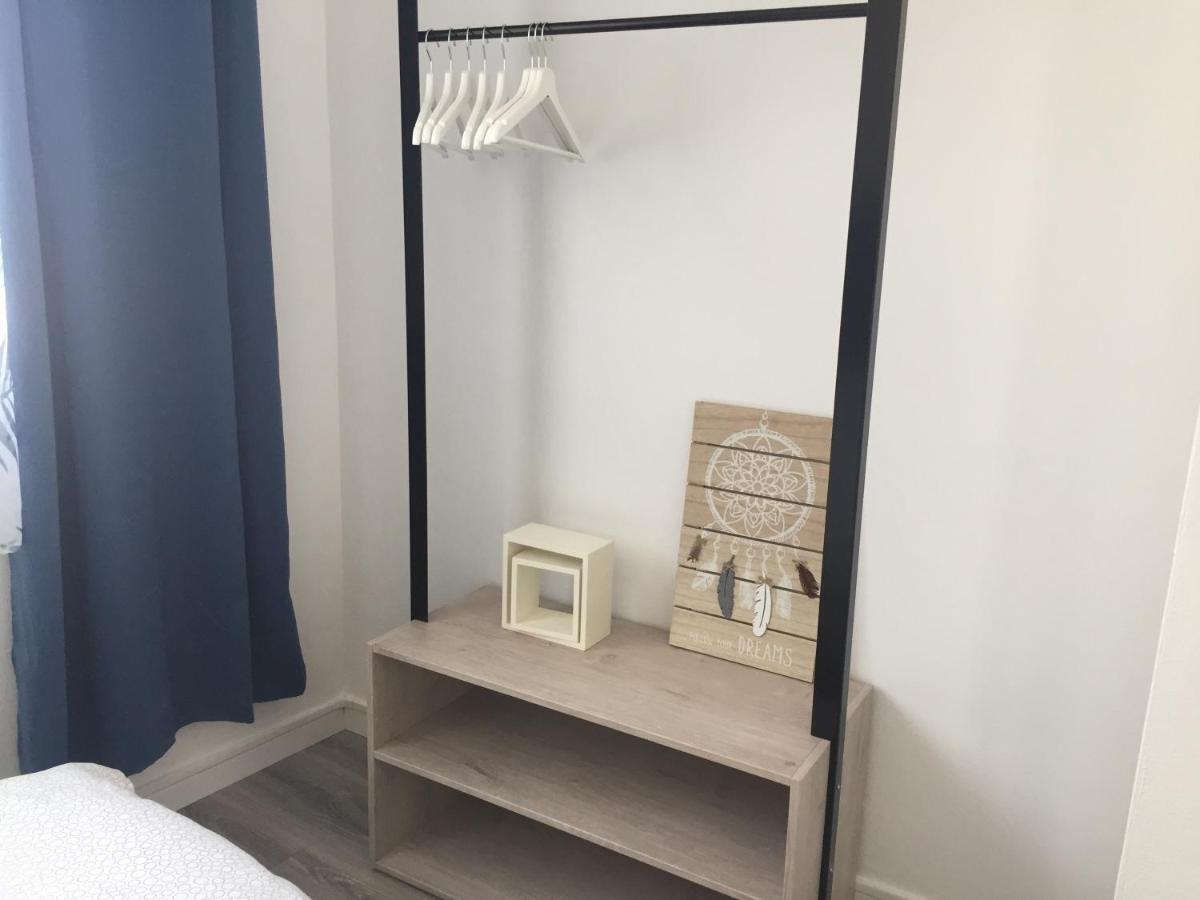 La Petite Jungle Apartment Кале Екстериор снимка