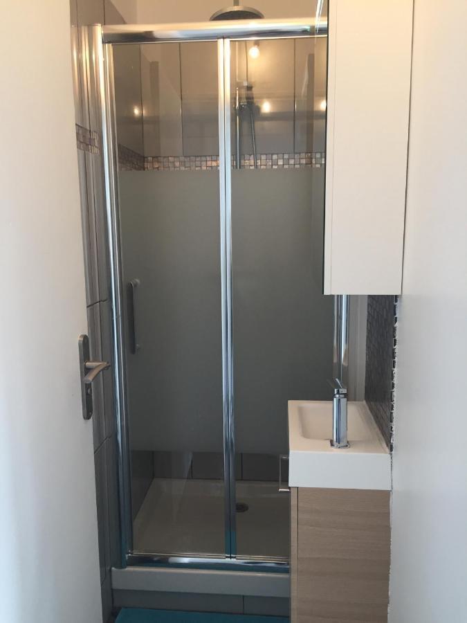 La Petite Jungle Apartment Кале Екстериор снимка